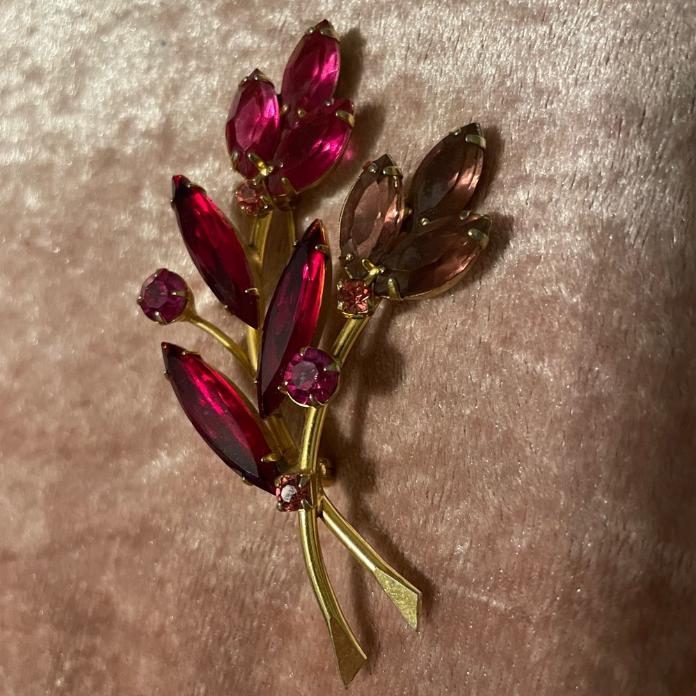 Vintage Juliana Flower Brooch